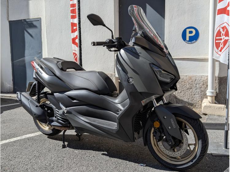 YAMAHA X-MAX 125 TECH MAX