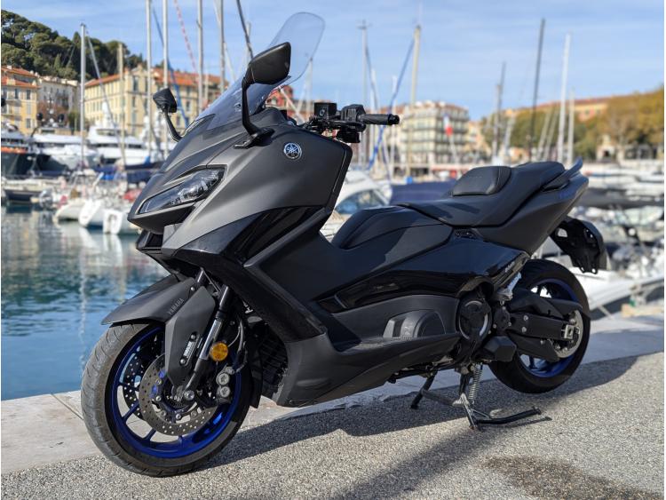 YAMAHA XP T-MAX 560