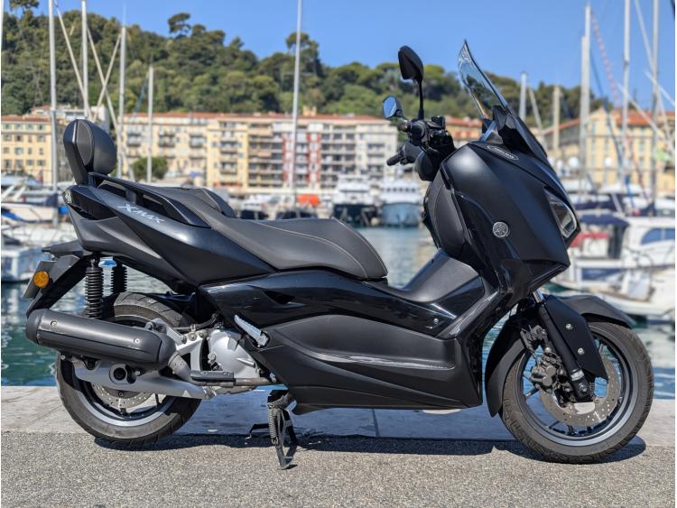 YAMAHA X-MAX 125 IRON MAX
