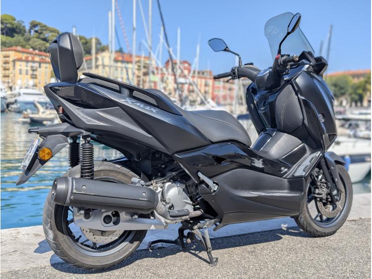 YAMAHA X-MAX 125 IRON MAX
