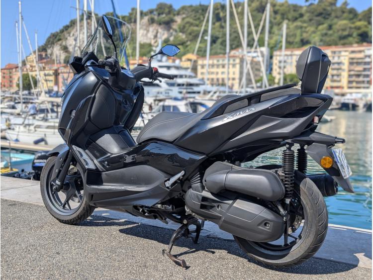 YAMAHA X-MAX 125 IRON MAX