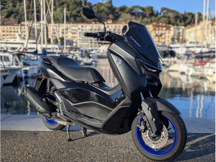 YAMAHA NMAX 125
