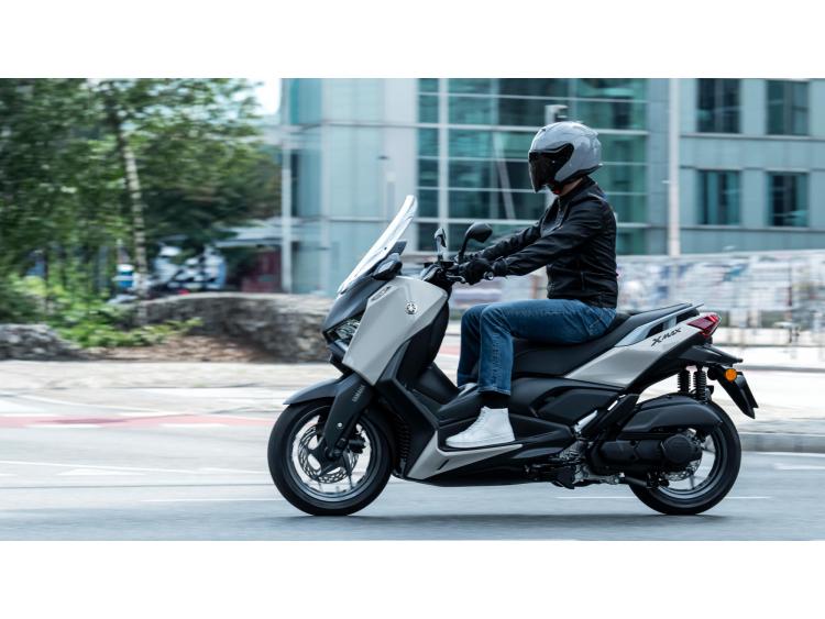 YAMAHA XMAX 125 TECH MAX