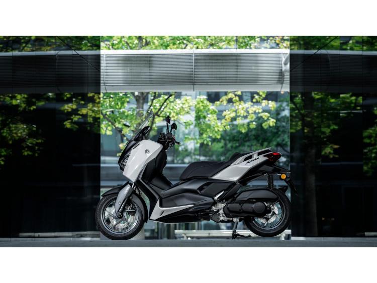 YAMAHA XMAX 125 TECH MAX