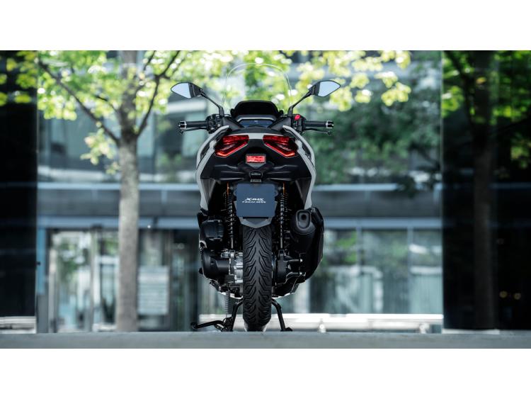 YAMAHA XMAX 125 TECH MAX