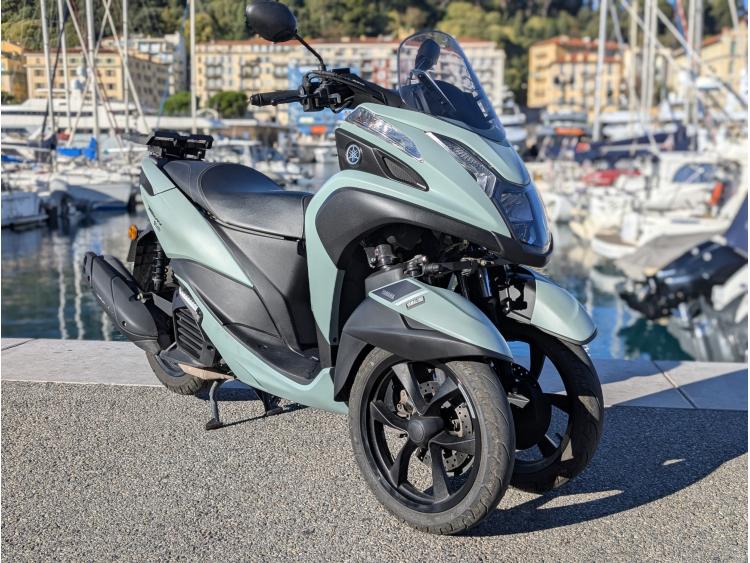 YAMAHA TRICITY 125