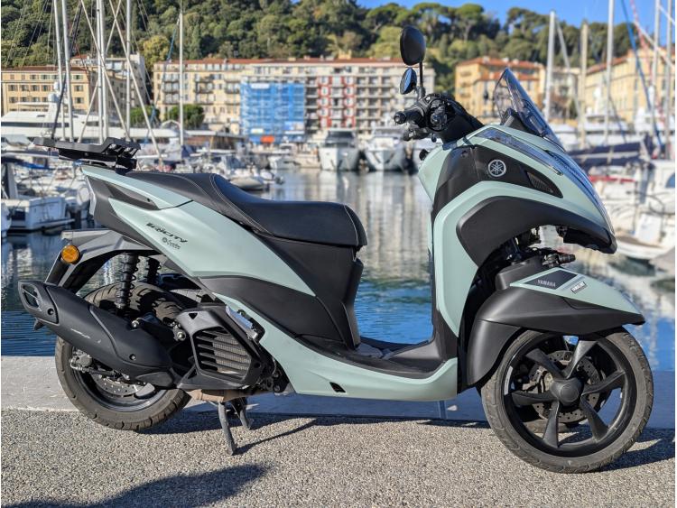 YAMAHA TRICITY 125
