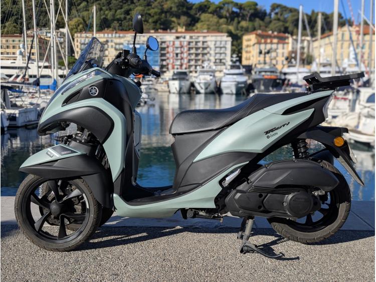 YAMAHA TRICITY 125