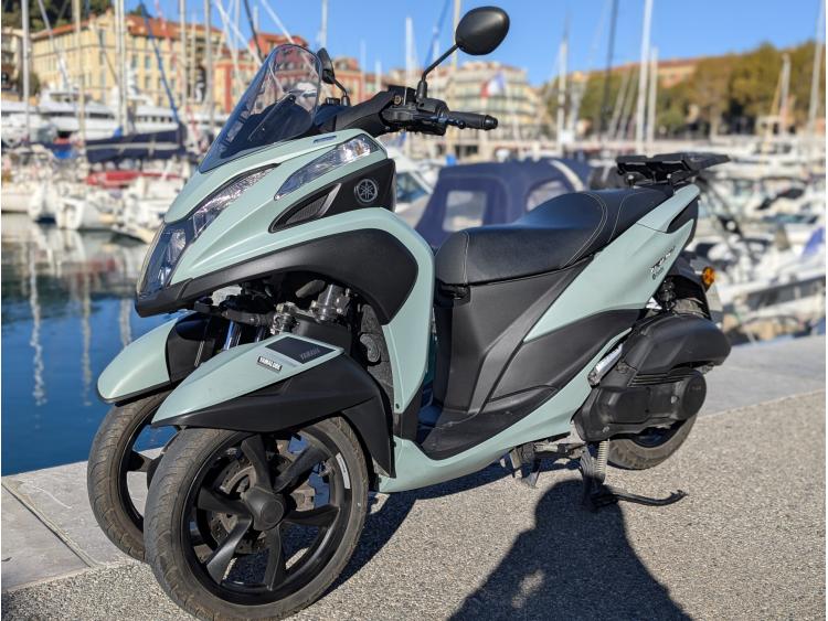 YAMAHA TRICITY 125